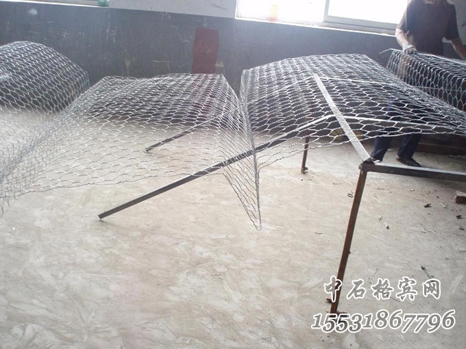 雙隔板雷諾護(hù)墊 雙隔板雷諾護(hù)墊